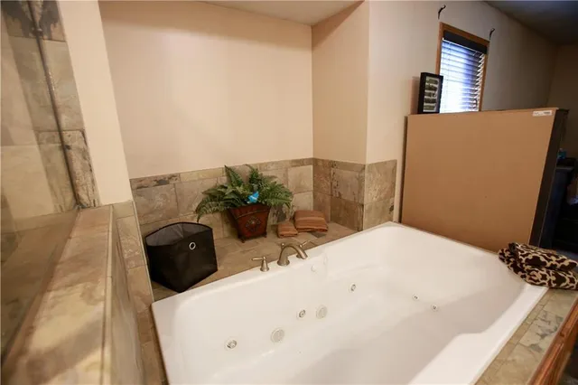 $425,000 | 29208 East 343rd Street, Garden City, MO 64747