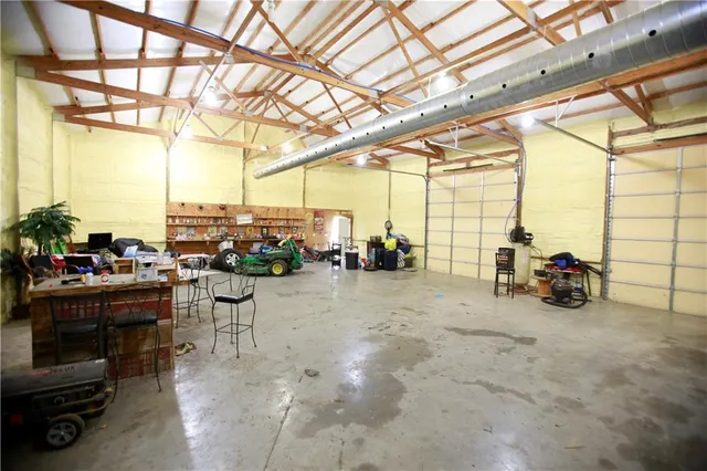 $425,000 | 29208 East 343rd Street, Garden City, MO 64747