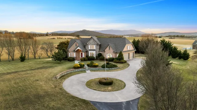 $1,240,000 | 3485 Barterbrook Road, Staunton, VA 24401