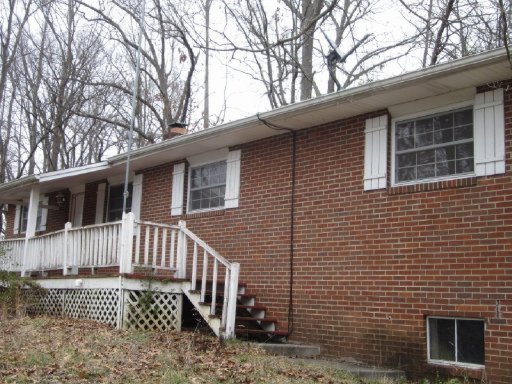 6816 Ruh Road Northeast Knoxville, TN 37918 - Photo 1 of 24 Primary Photo
