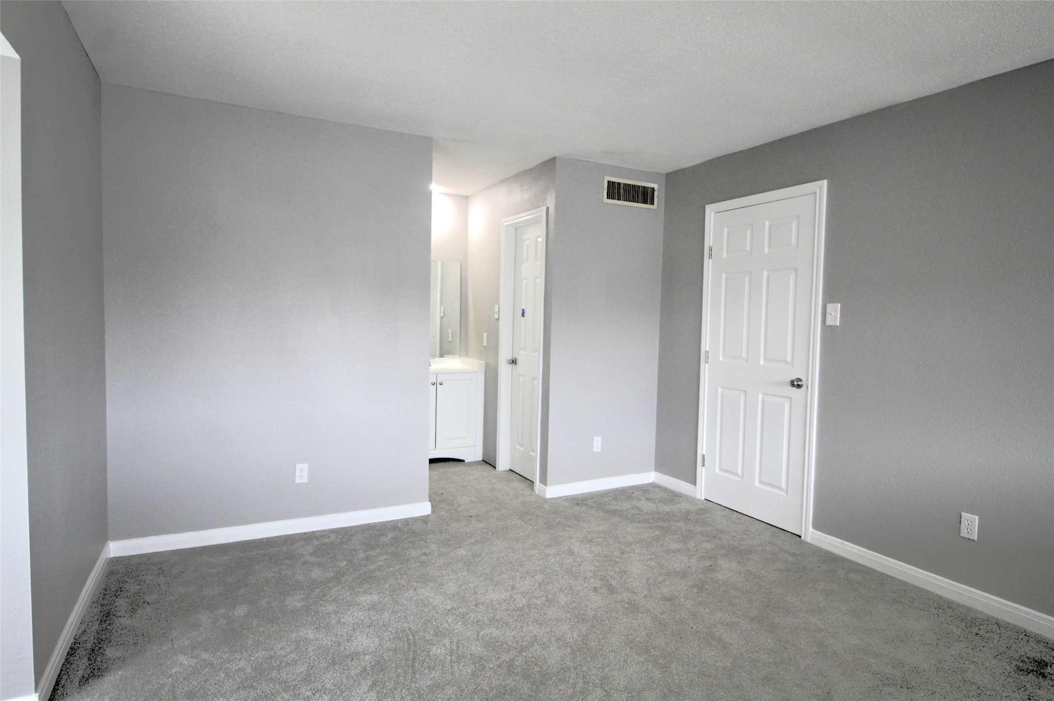 16120 Stuebner Airline Road, Unit 601 Spring, TX 77379 - Photo 4 of 12