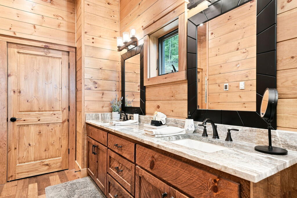 1175 Wolfcreek Road Murphy, NC 28906 - Photo 30 of 87 Gallery Image 30