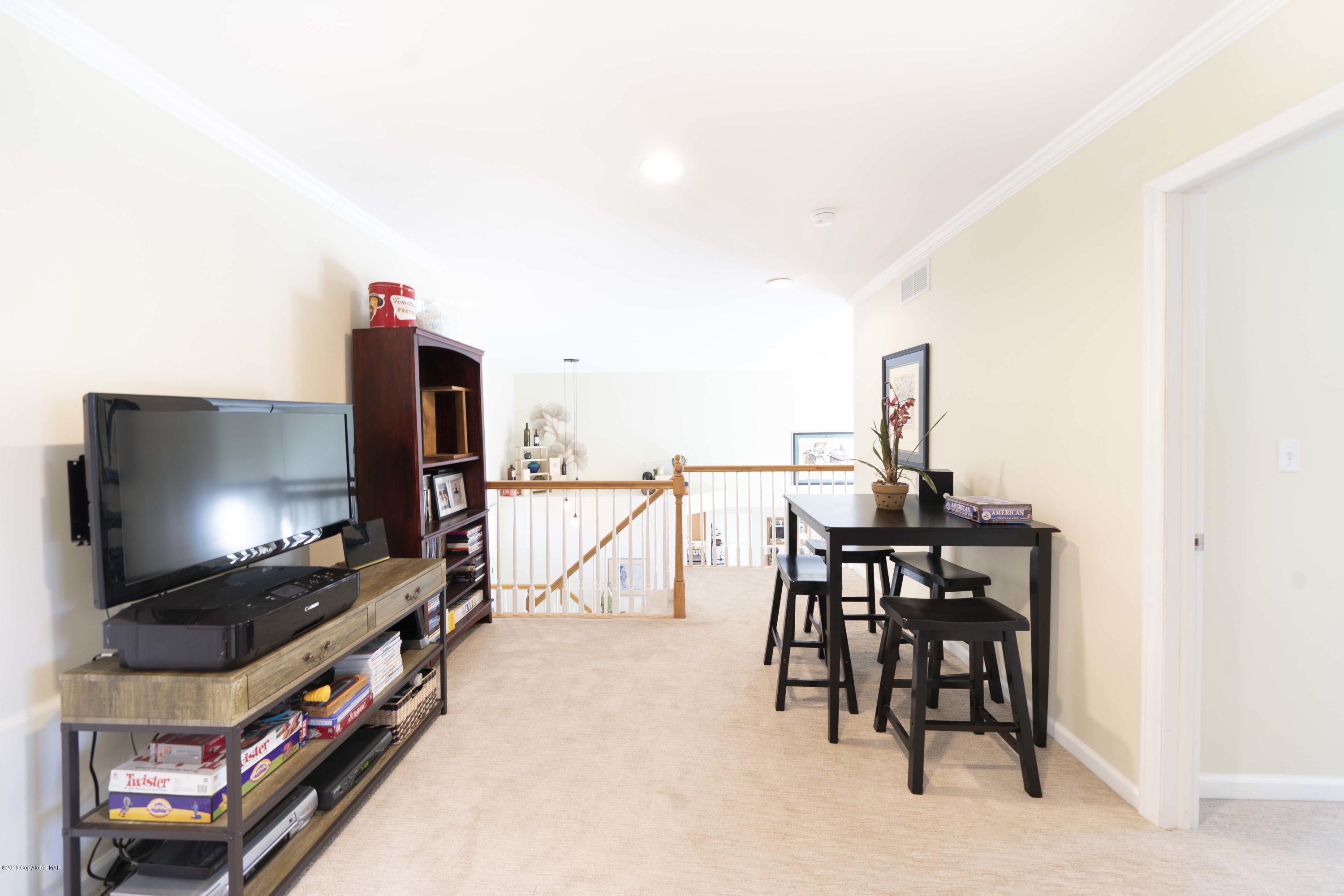 139 Skytop Road Long Pond, PA 18334 - Photo 24 of 34 Loft Area (2)