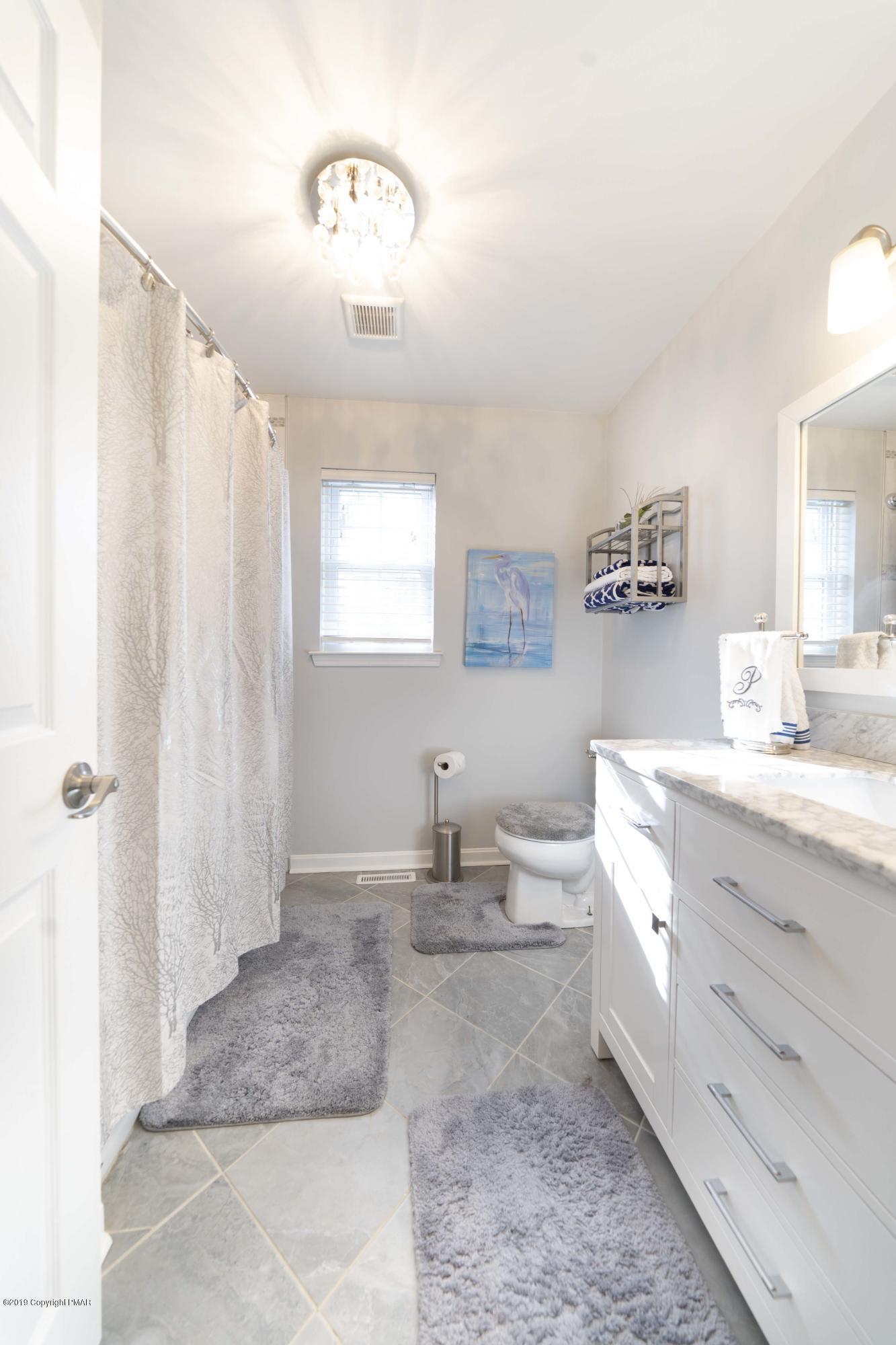 139 Skytop Road Long Pond, PA 18334 - Photo 29 of 34 Second Level Full Bath
