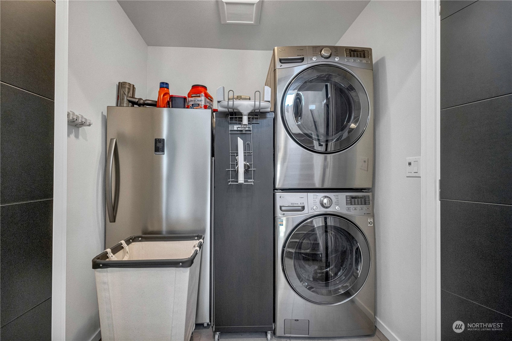 822 Northwest 63rd Street Seattle, WA 98107 - Photo 19 of 25
