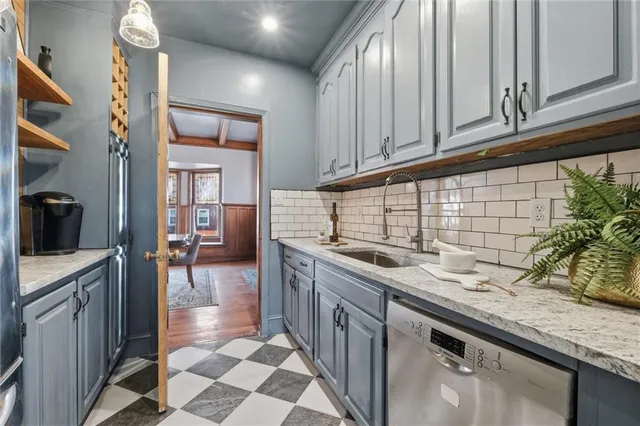 $750,000 | 444 Gladstone Boulevard, Kansas City, MO 64124