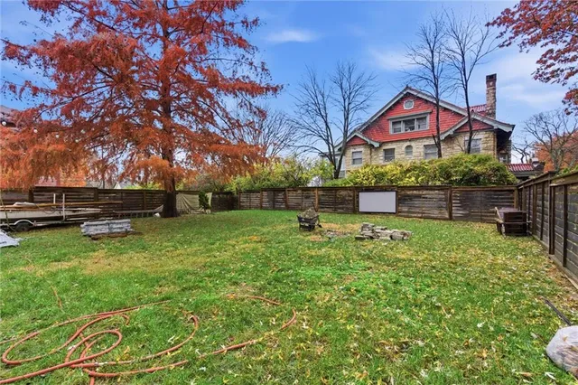 $750,000 | 444 Gladstone Boulevard, Kansas City, MO 64124