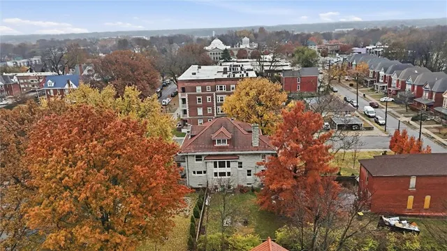 $750,000 | 444 Gladstone Boulevard, Kansas City, MO 64124