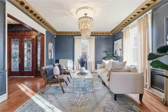 $750,000 | 444 Gladstone Boulevard, Kansas City, MO 64124