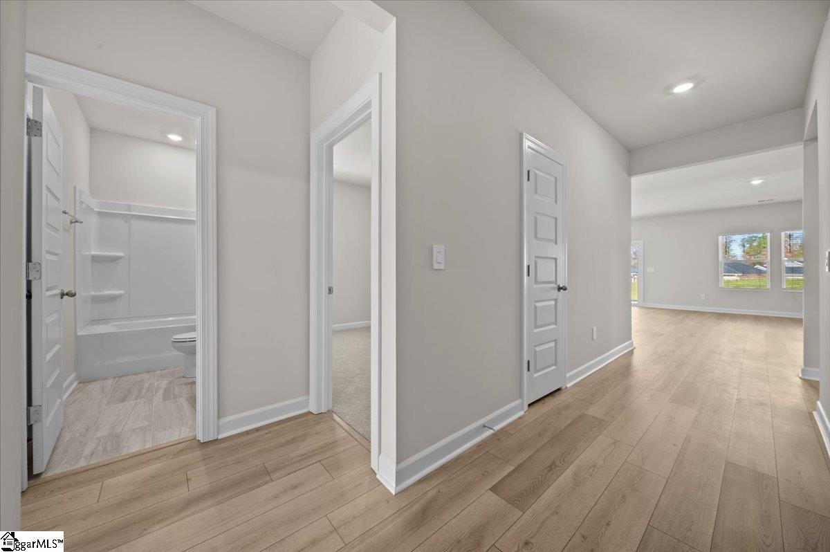 120 Milo Road Spartanburg, SC 29306 - Photo 4 of 33