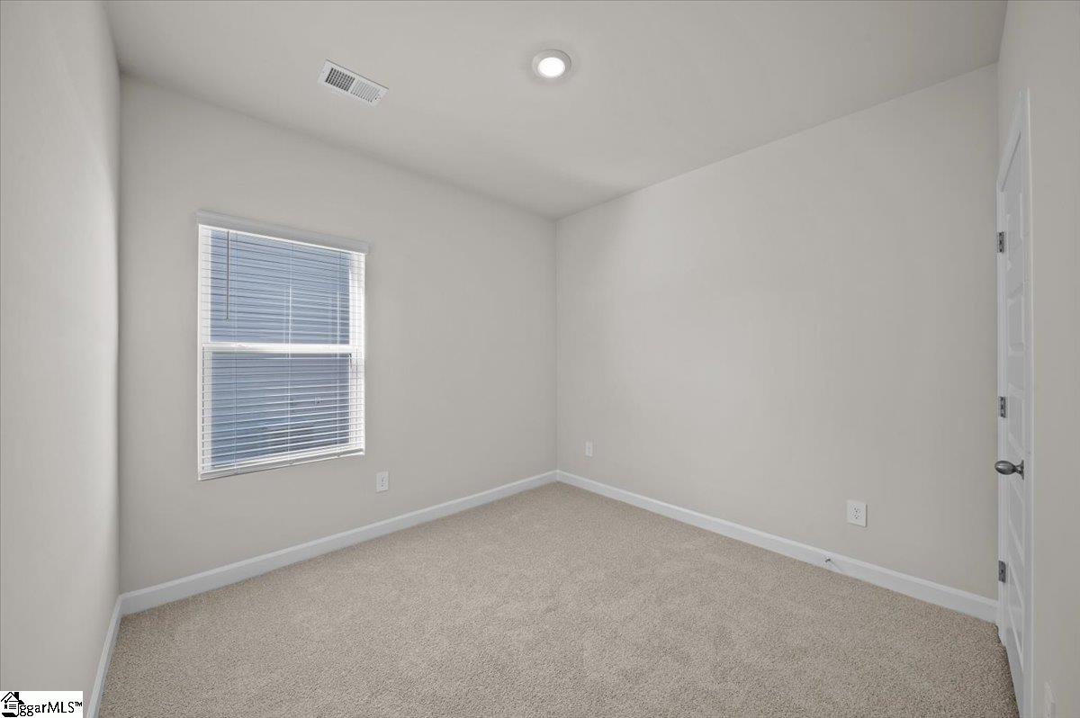 120 Milo Road Spartanburg, SC 29306 - Photo 6 of 33
