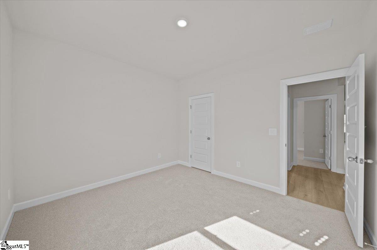 120 Milo Road Spartanburg, SC 29306 - Photo 9 of 33