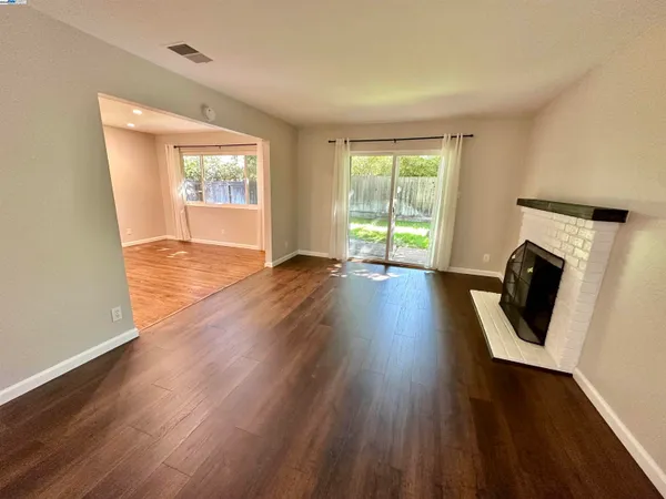 $3,900 | 1243 Missouri Drive, Concord, CA 94521