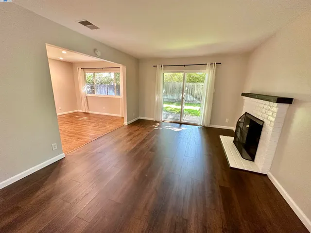 $3,900 | 1243 Missouri Drive, Concord, CA 94521