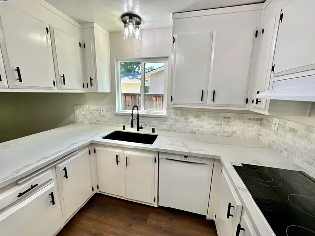 $3,900 | 1243 Missouri Drive, Concord, CA 94521