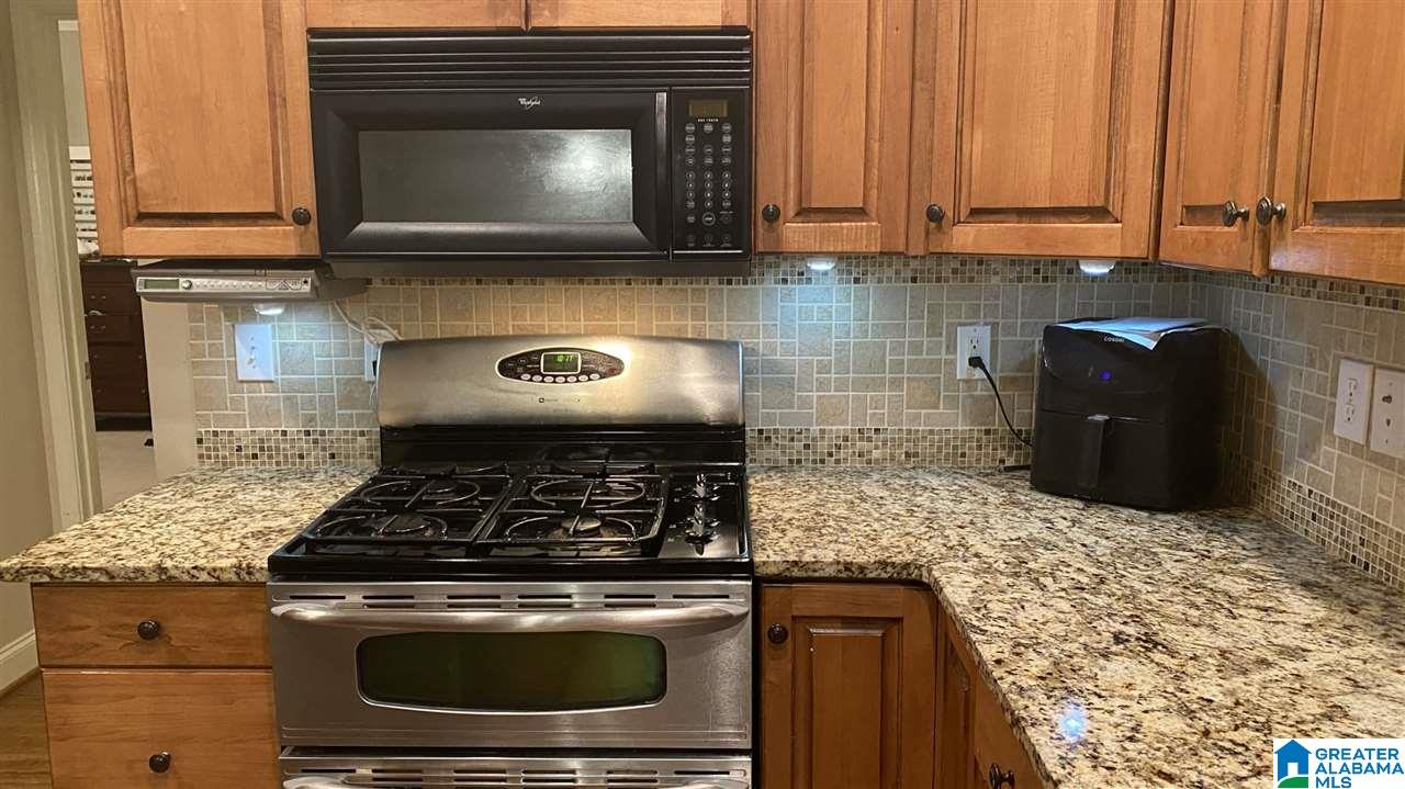 9667 Ridge Way Kimberly, AL 35091 - Photo 10 of 25