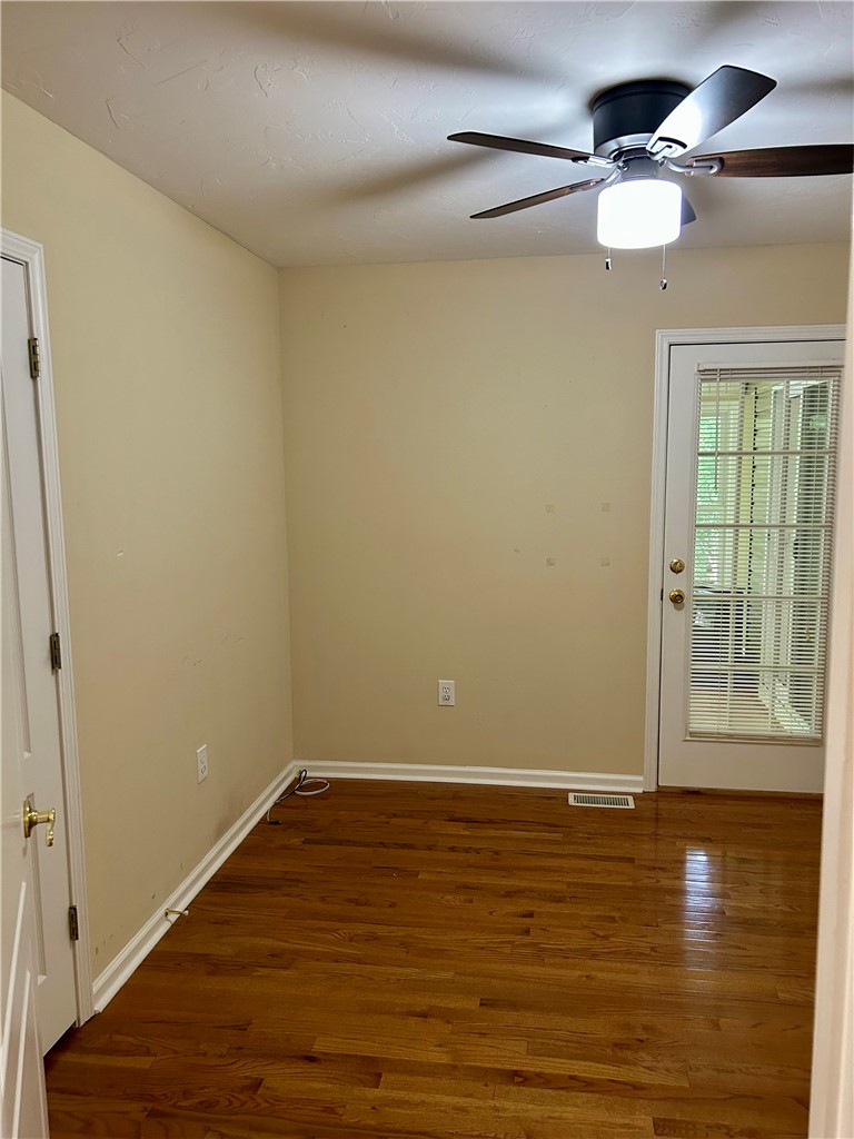 105 Eagle Court Westminster, SC 29693 - Photo 20 of 42