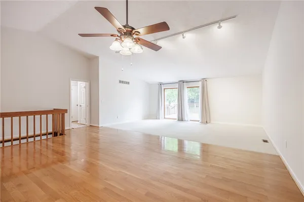 $2,850 | 30 Cambridge Court, Perinton, NY 14450
