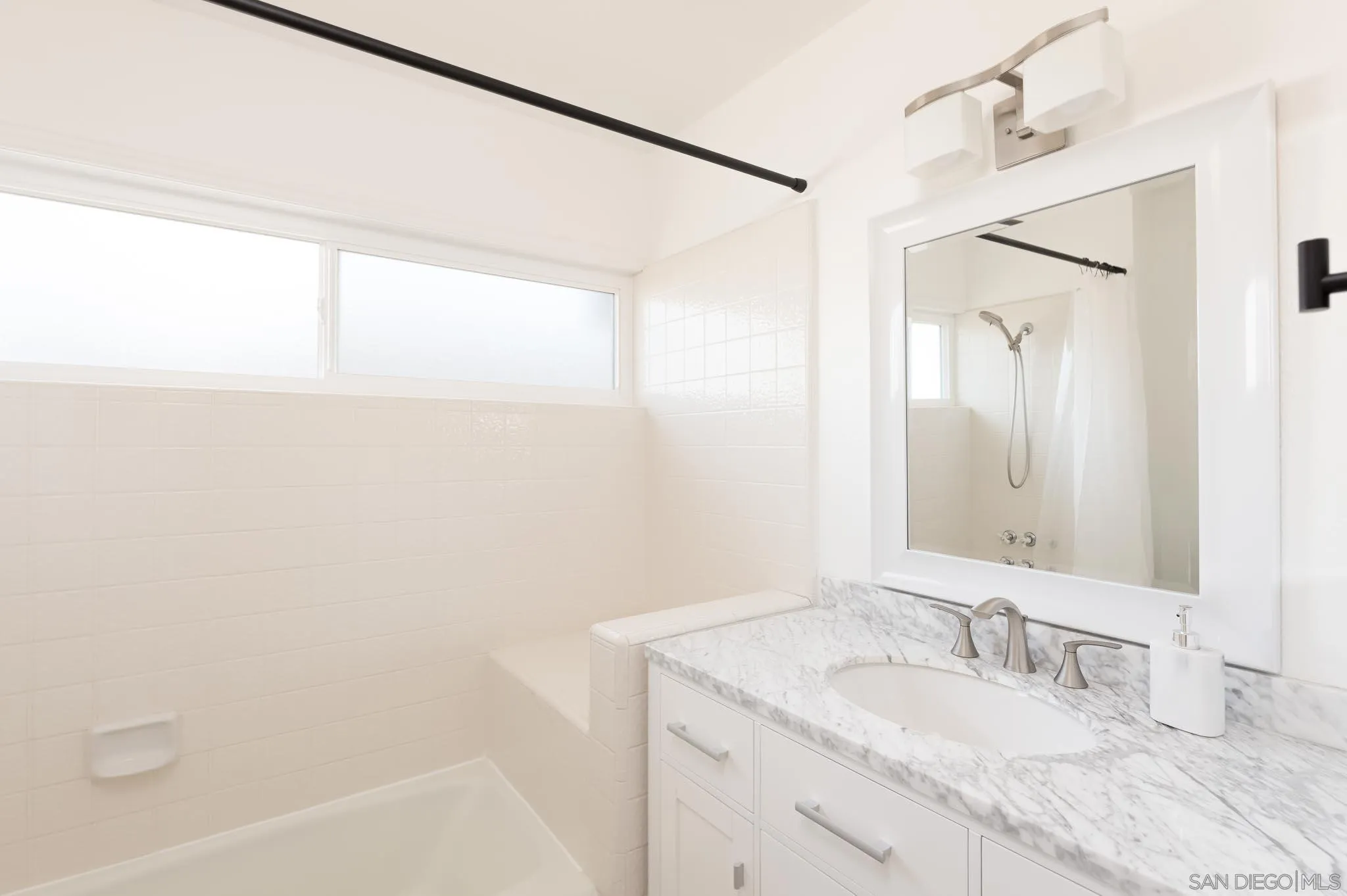 2124 Coolngreen Way Encinitas, CA 92024 - Photo 25 of 45