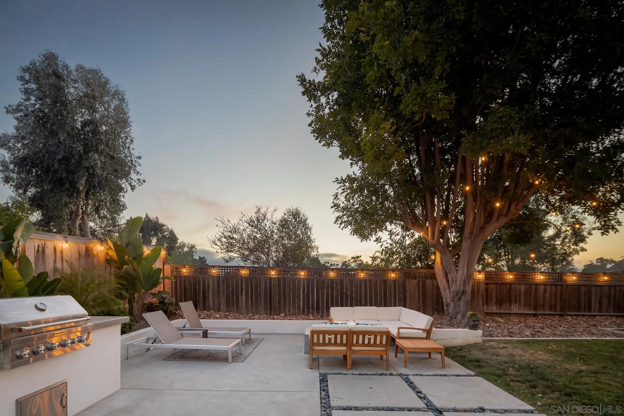 2124 Coolngreen Way Encinitas, CA 92024 - Photo 26 of 45