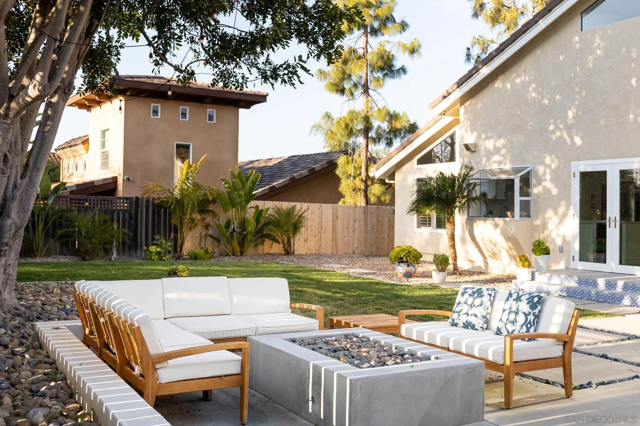 2124 Coolngreen Way Encinitas, CA 92024 - Photo 31 of 45