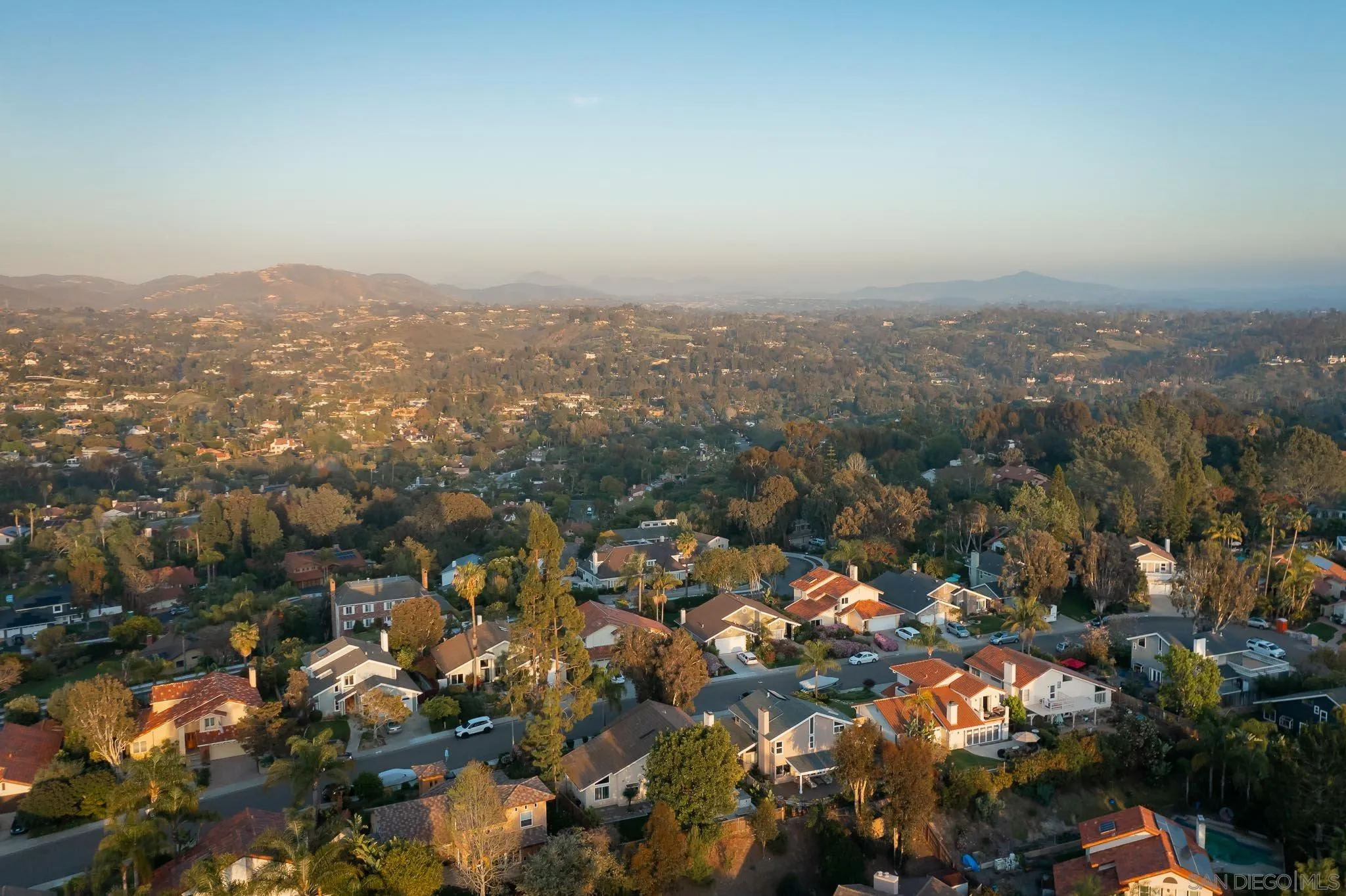 2124 Coolngreen Way Encinitas, CA 92024 - Photo 37 of 45
