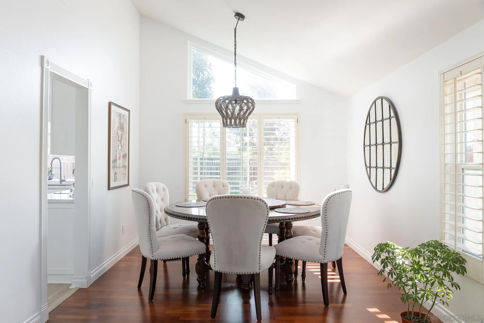 2124 Coolngreen Way Encinitas, CA 92024 - Photo 10 of 45