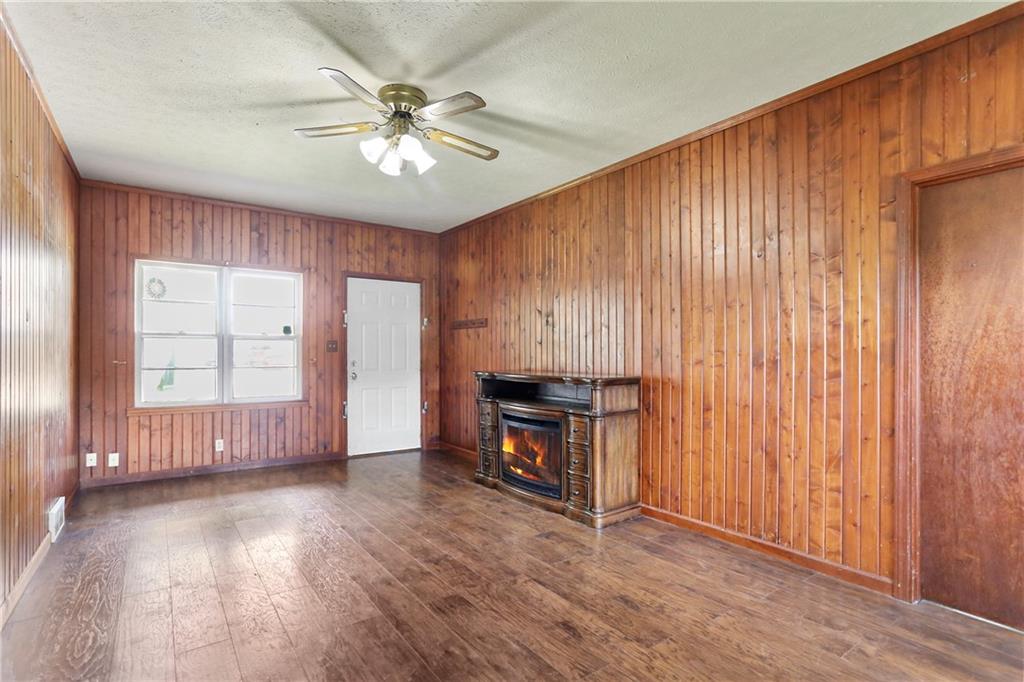 3710 Minger Road Indianapolis, IN 46222 - Photo 5 of 33 Gallery Image 5