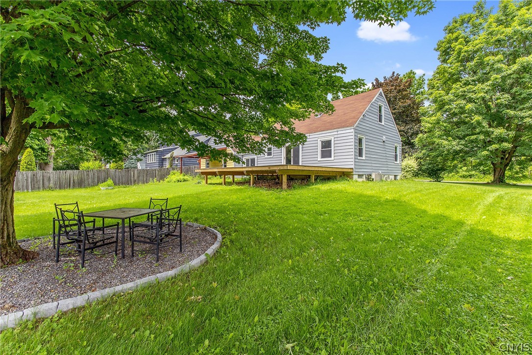 116 Richmond Road East Manlius, NY 13057 - Photo 29 of 36
