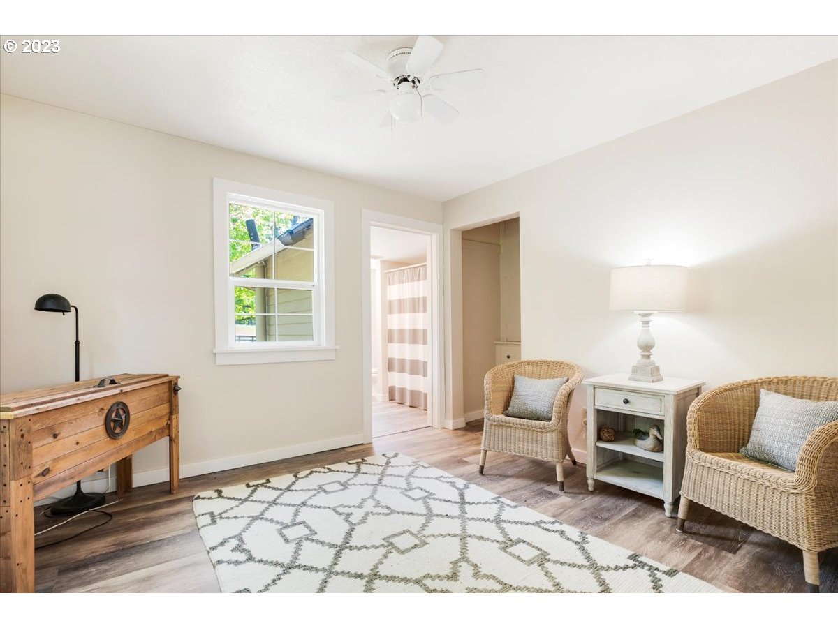 21187 South Leland Road Oregon City, OR 97045 - Photo 27 of 48 Gallery Image 27
