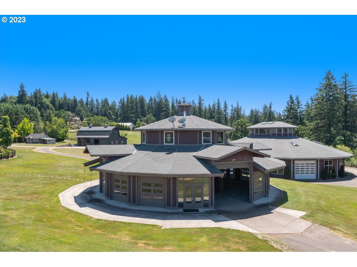 21187 South Leland Road Oregon City, OR 97045 - Photo 29 of 48 Gallery Image 29