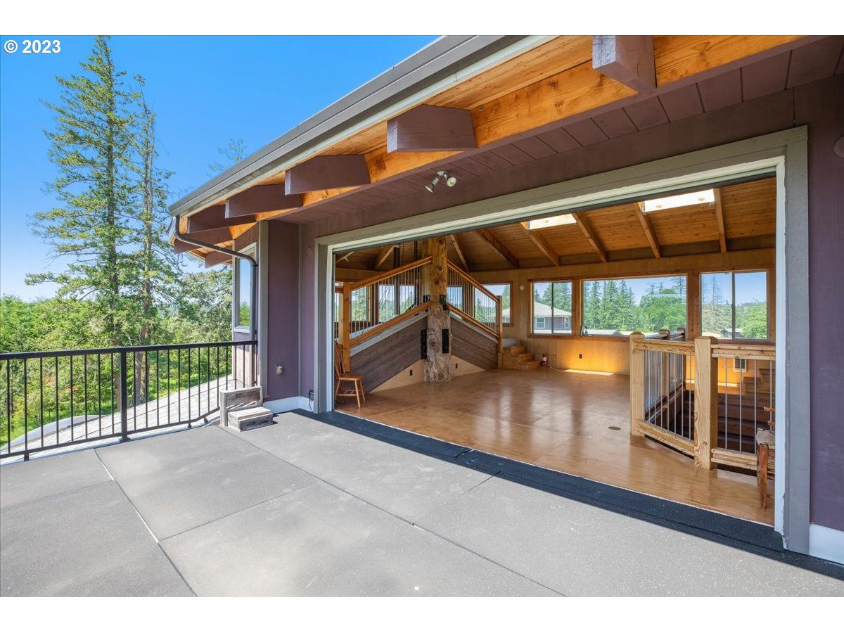21187 South Leland Road Oregon City, OR 97045 - Photo 34 of 48 Gallery Image 34