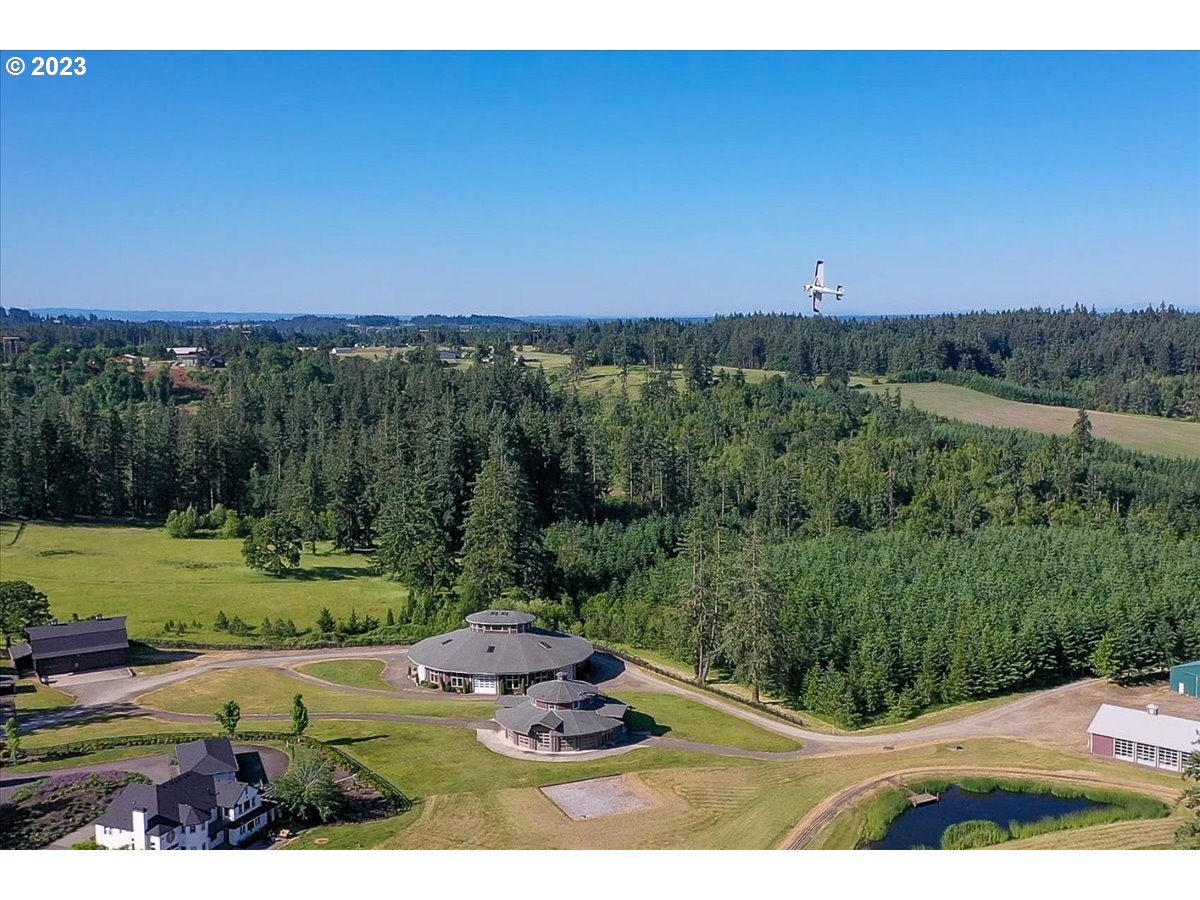 21187 South Leland Road Oregon City, OR 97045 - Photo 41 of 48 Gallery Image 41