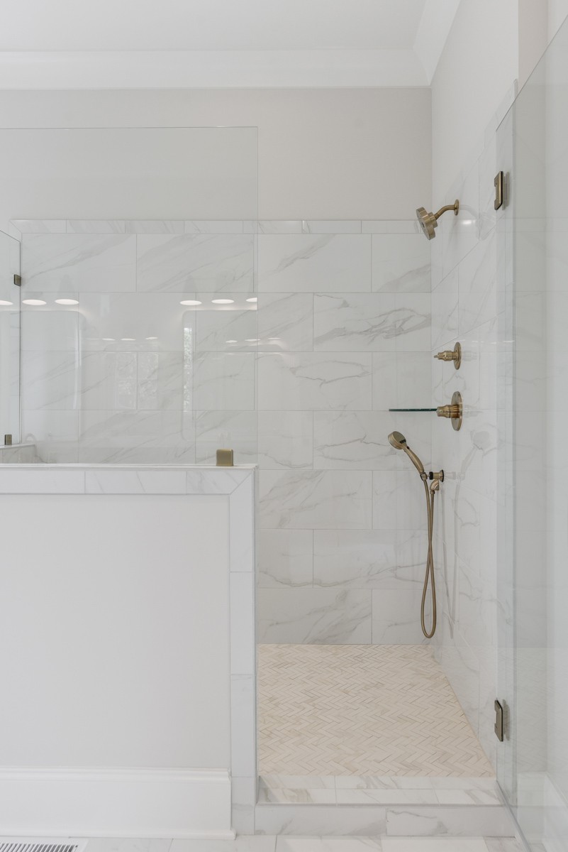 5459 Manners Road Lebanon, TN 37087 - Photo 29 of 45 a bathroom with a shower
