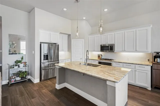 $2,700 | 1916 Quail Lane, Argyle, TX 76226