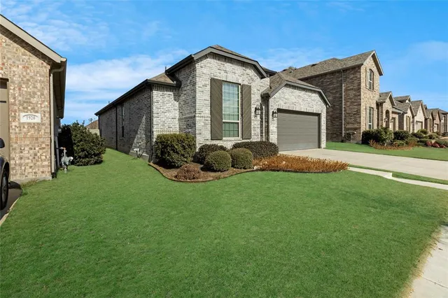$2,700 | 1916 Quail Lane, Argyle, TX 76226