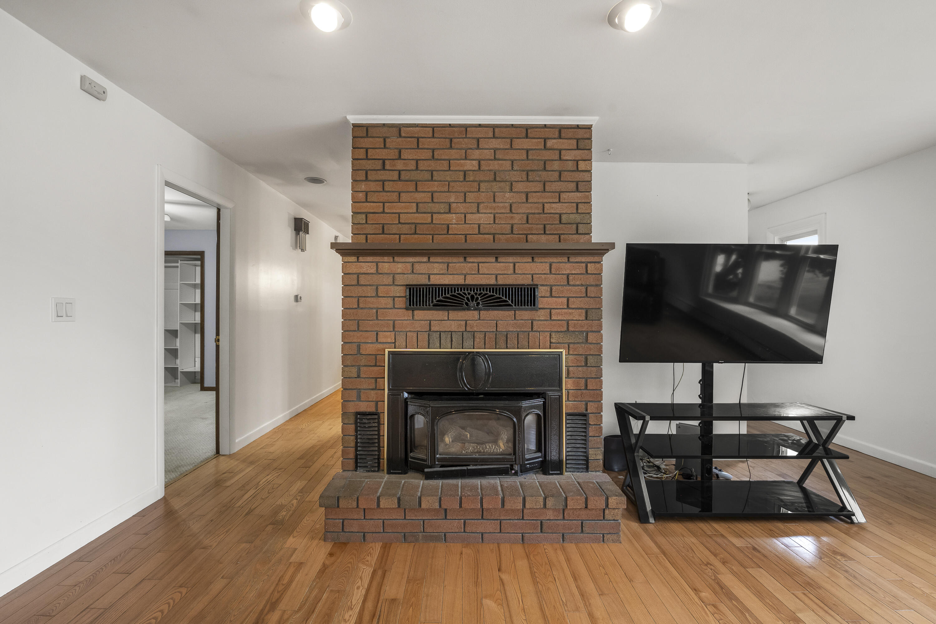 18 Caron Street Lewiston, ME 04240 - Photo 23 of 39 23-18 Caron St, Lewiston, ME-TP