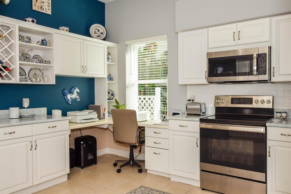 657 Crossfield Circle, Unit 6 Venice, FL 34293 - Photo 12 of 60