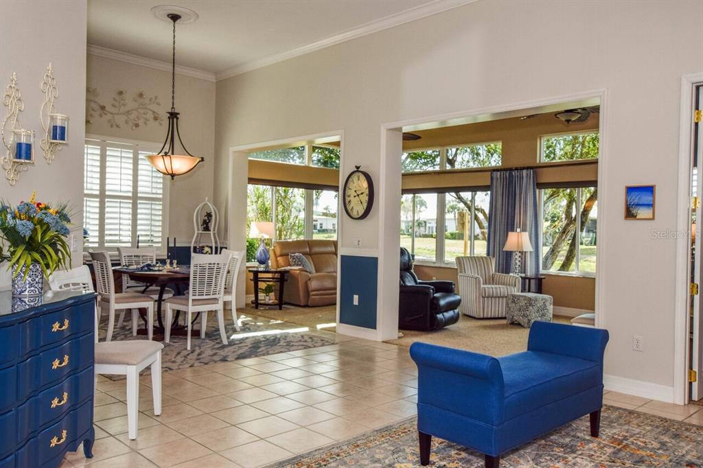 657 Crossfield Circle, Unit 6 Venice, FL 34293 - Photo 6 of 60