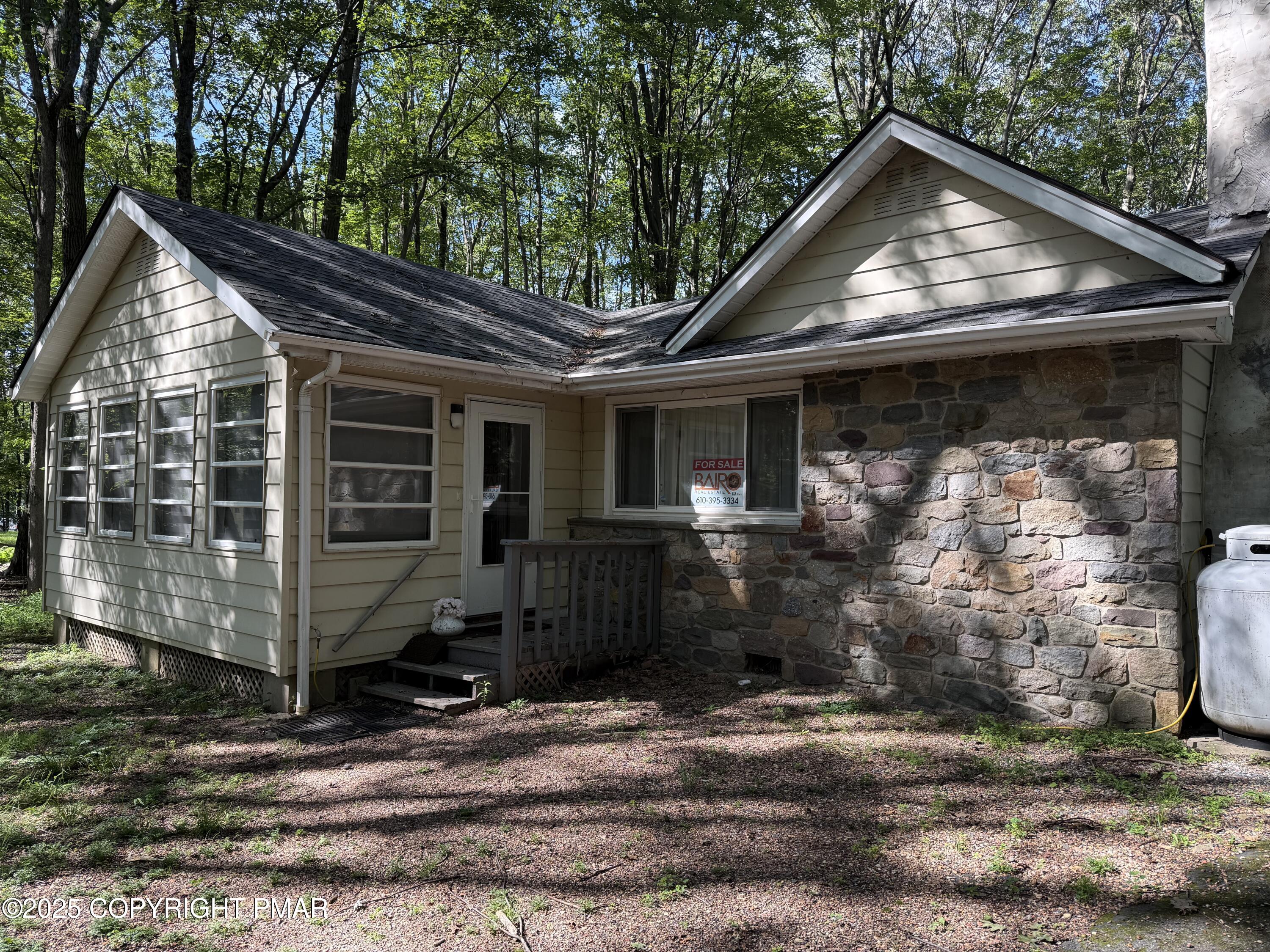 1146 Colt Lane Pocono Summit, PA 18346 - Photo 1 of 18