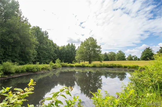 $379,900 | 37 Plantation Drive, Sikeston, MO 63801