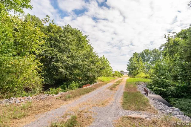 $379,900 | 37 Plantation Drive, Sikeston, MO 63801