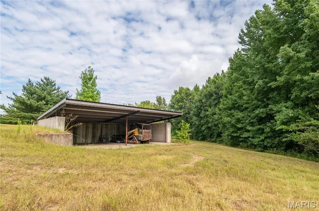 $379,900 | 37 Plantation Drive, Sikeston, MO 63801