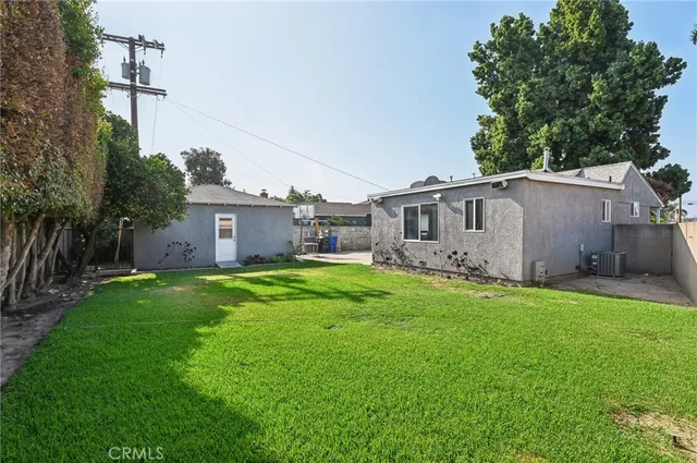 a picture of a wall painting