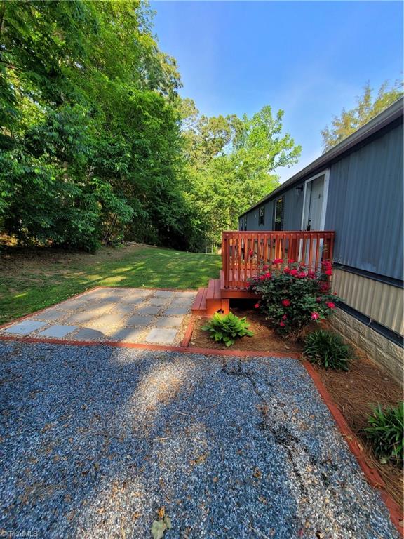 243 Robin Hood Road Lexington, NC 27292 - Photo 17 of 20 Gallery Image 17