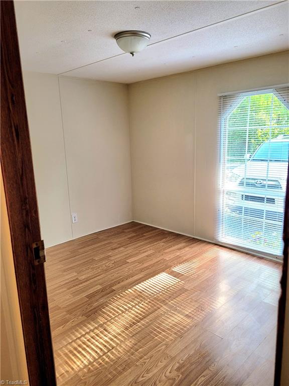 243 Robin Hood Road Lexington, NC 27292 - Photo 4 of 20 Gallery Image 4