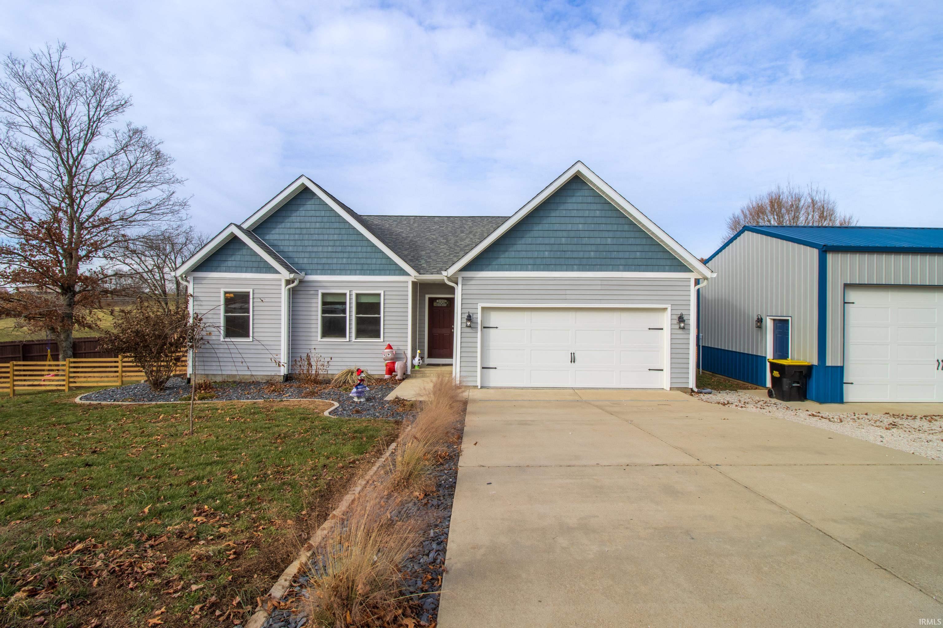 8658 West Hinds Road Bloomington, IN 47403 - Photo 3 of 35 Gallery Image 3