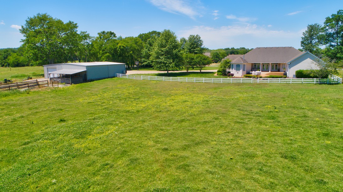 3981 Horn Springs Road Lebanon, TN 37087 - Photo 4 of 50