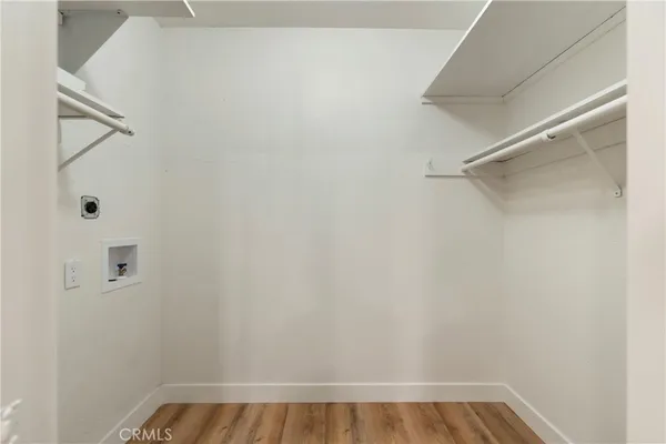 $472,000 | 4900 Overland Avenue, Unit 135, Culver City, CA 90230