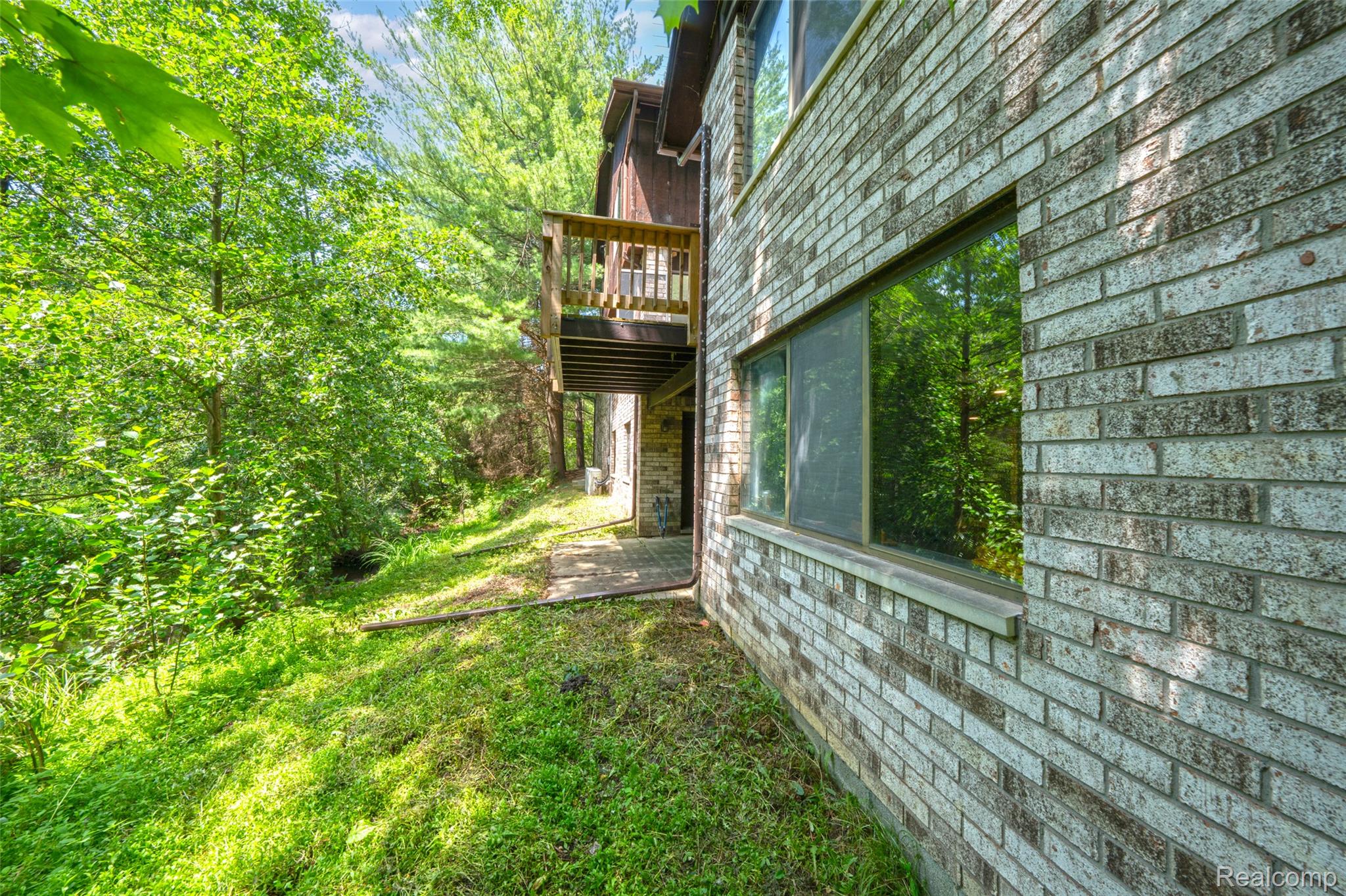 4565 Brookside Road Fenton, MI 48430 - Photo 49 of 50 4565 Brookside Rd Fenton EXT-8.jpg